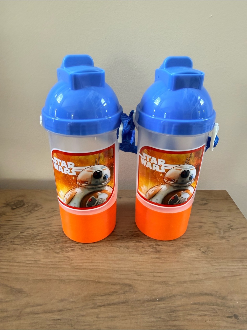 🆕 Star Wars BB-8 Rock ‘N Sip ‘N Snack Water Bottle Canteen, set of 2